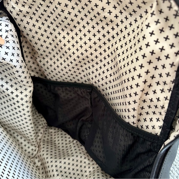 Pre Loved Petunia Pickle Bottom Meta Backpack - Black Matte Canvas - Picture 6 of 16